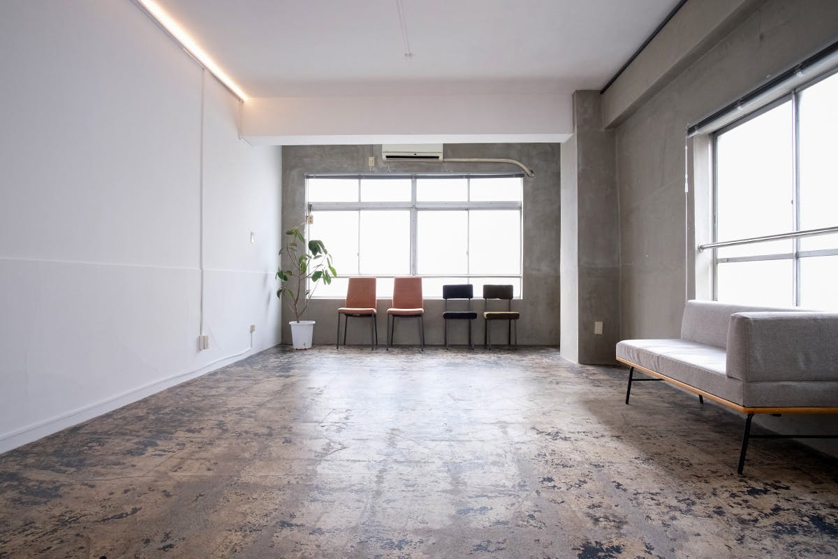 【初台駅7分】ロケや撮影会等の撮影用途や招待制の展示会に最適なイベントスペース