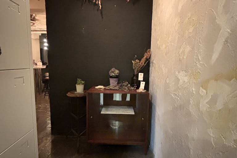 【天神南駅4分】撮影会やオフサイトミーティング等に最適なアンティーク内装を楽しめる飲食店スペースの画像5