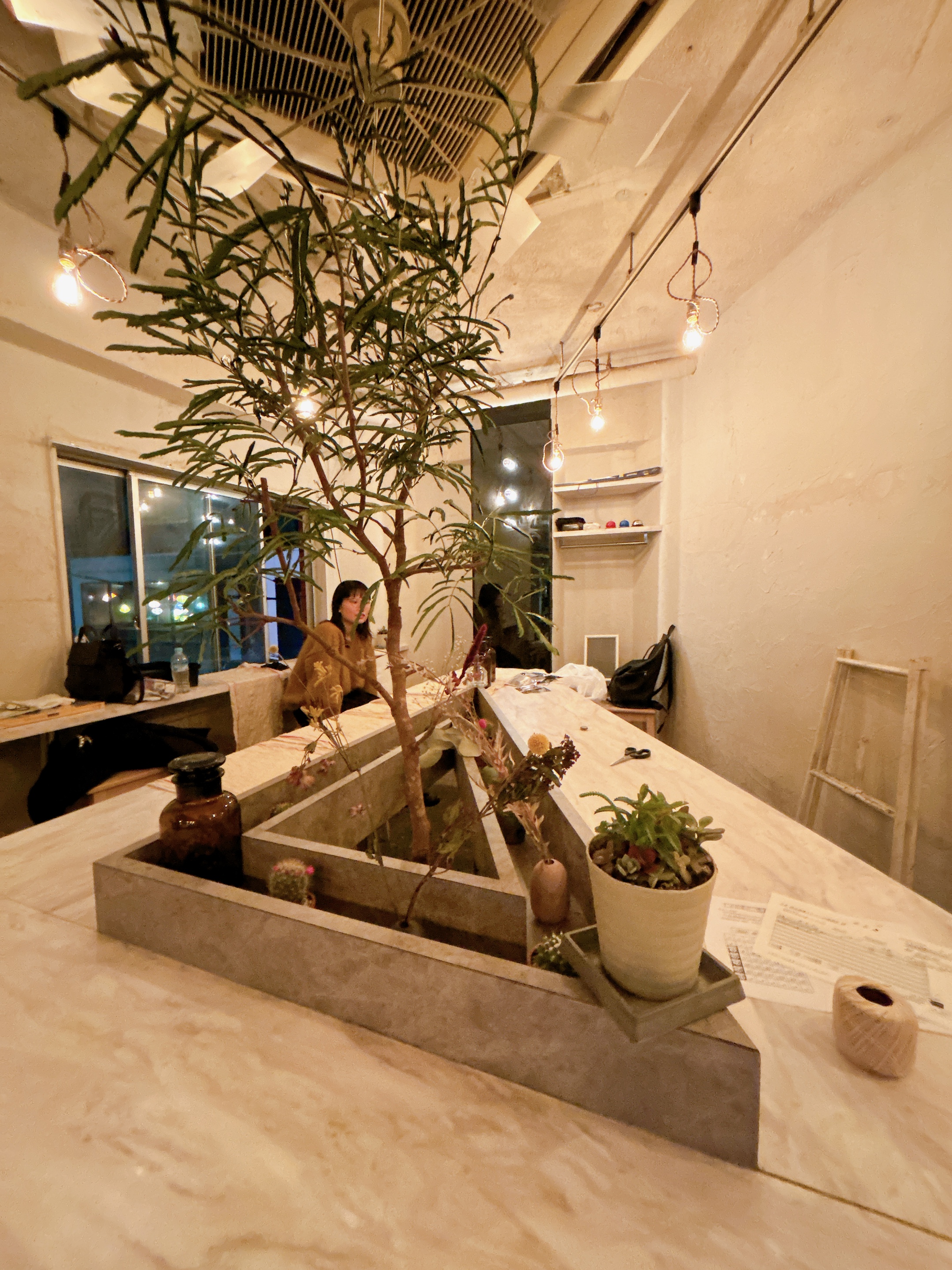 【天神南駅4分】撮影会やオフサイトミーティング等に最適なアンティーク内装を楽しめる飲食店スペースの画像10