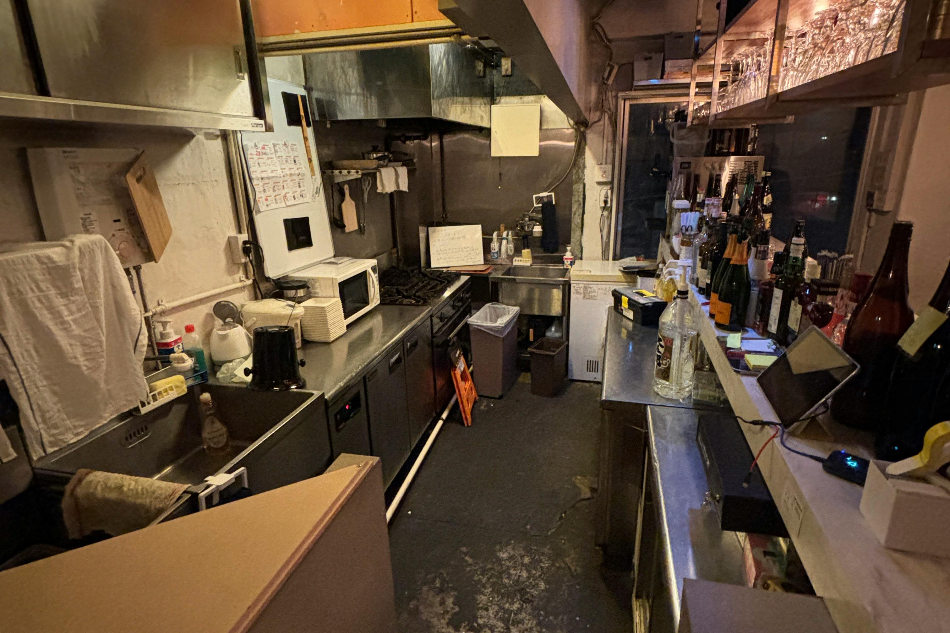 【天神南駅4分】撮影会やオフサイトミーティング等に最適なアンティーク内装を楽しめる飲食店スペース