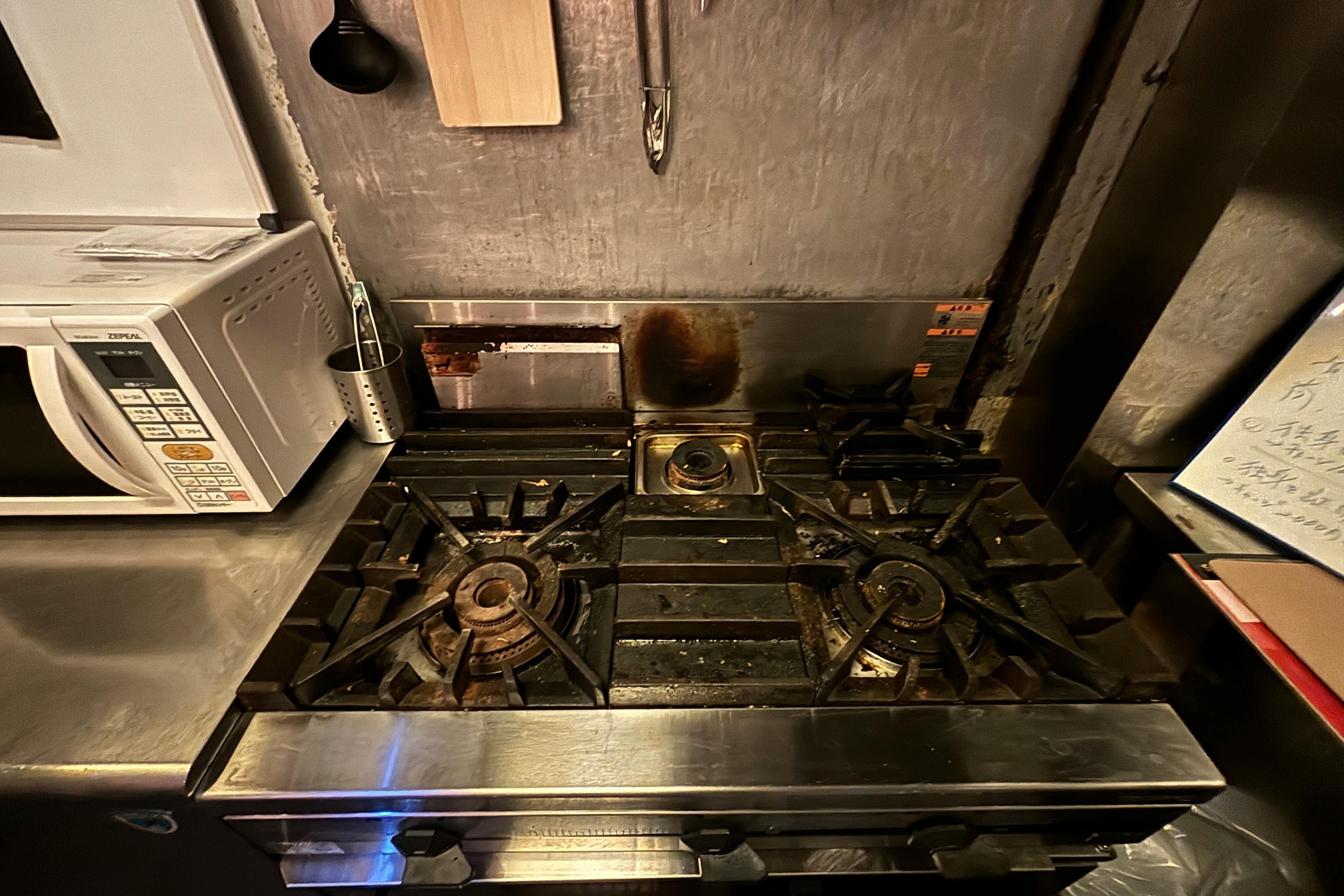 【天神南駅4分】撮影会やオフサイトミーティング等に最適なアンティーク内装を楽しめる飲食店スペース