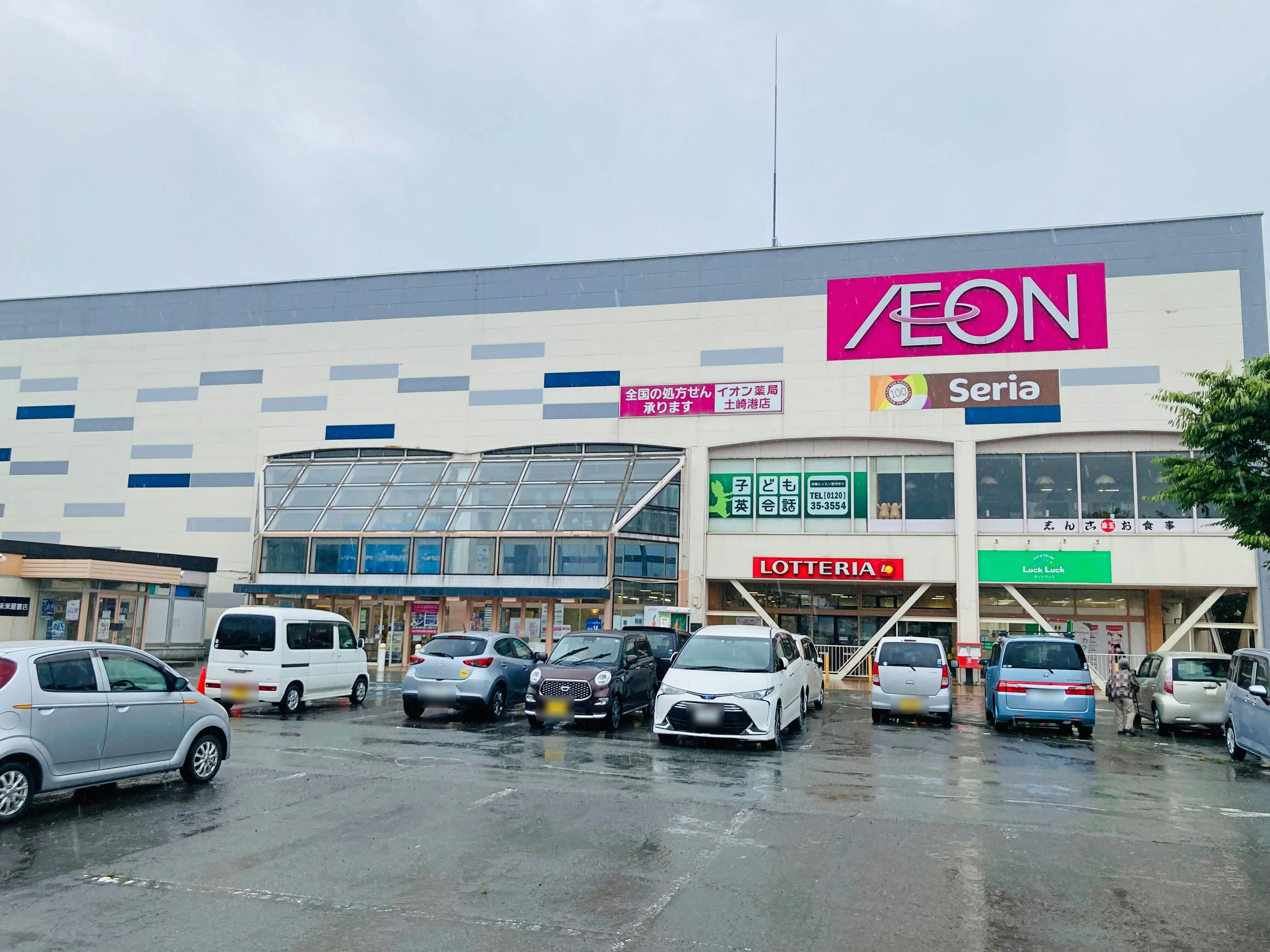 【イオン土崎港店】食物販や物販、プロモーションイベントに最適な施設1階メイン動線上にあるイベントスペース