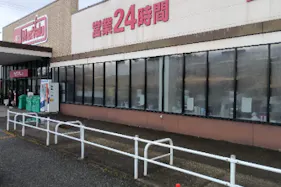 【マックスバリュ盛岡中屋敷店】軒下 キッチンカー出店に最適なスーパー店外催事イベントスペース