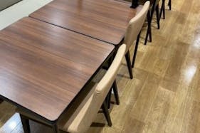 【イオンモール高崎】モール内広告 フードコートテーブルシール