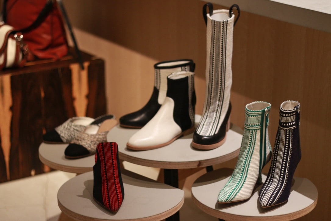 【原宿駅2分】店内150㎡を超えるシンプルでデザイン制の高いスペースにて貸切イベントを承っています