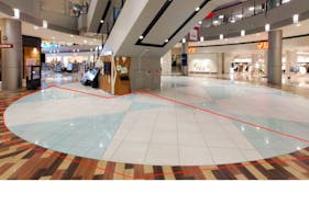 【イオンモール四條畷】水のコート(ペテモ前)