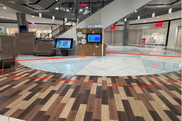 【イオンモール四條畷】水のコート(ペテモ前)の画像2