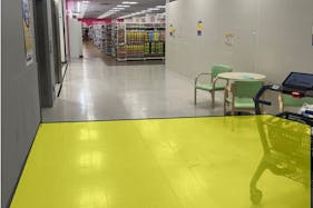 【メガセンタートライアル伊勢崎中央店】NEW!食物販やPR活動に最適な「2F東側 EV前」スペース