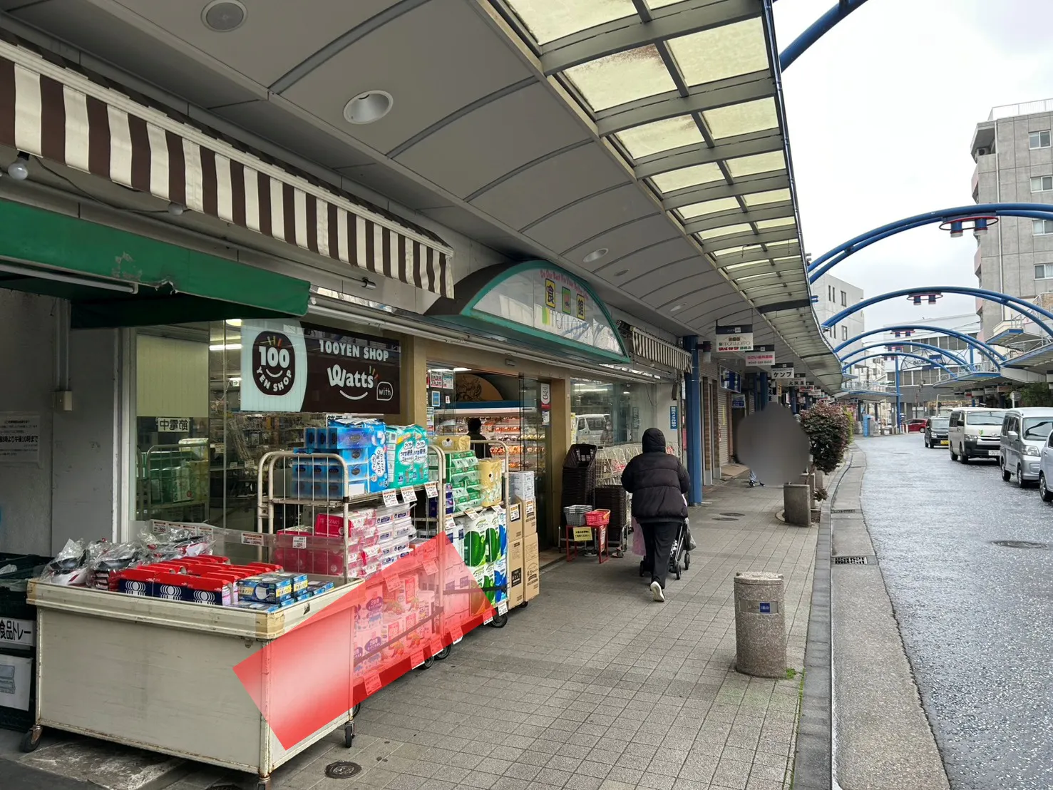 【食選館マルヤマ藤棚店】買取催事が実施可能な屋内＋左軒下スペース