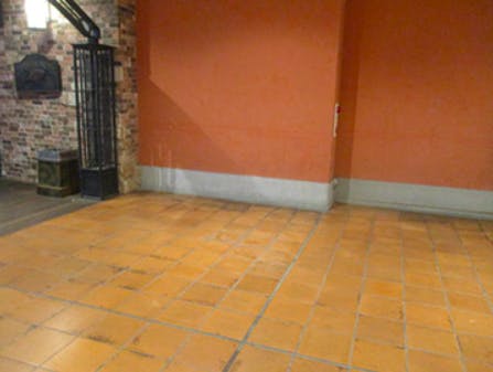 【神戸ハーバーランドｕｍｉｅ（ウミエ）】イベント会場「モザイク２階　花の広場（ココプラス側）」の画像