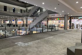 【イオンモール四條畷】3階イオンスタイル前ブリッジ