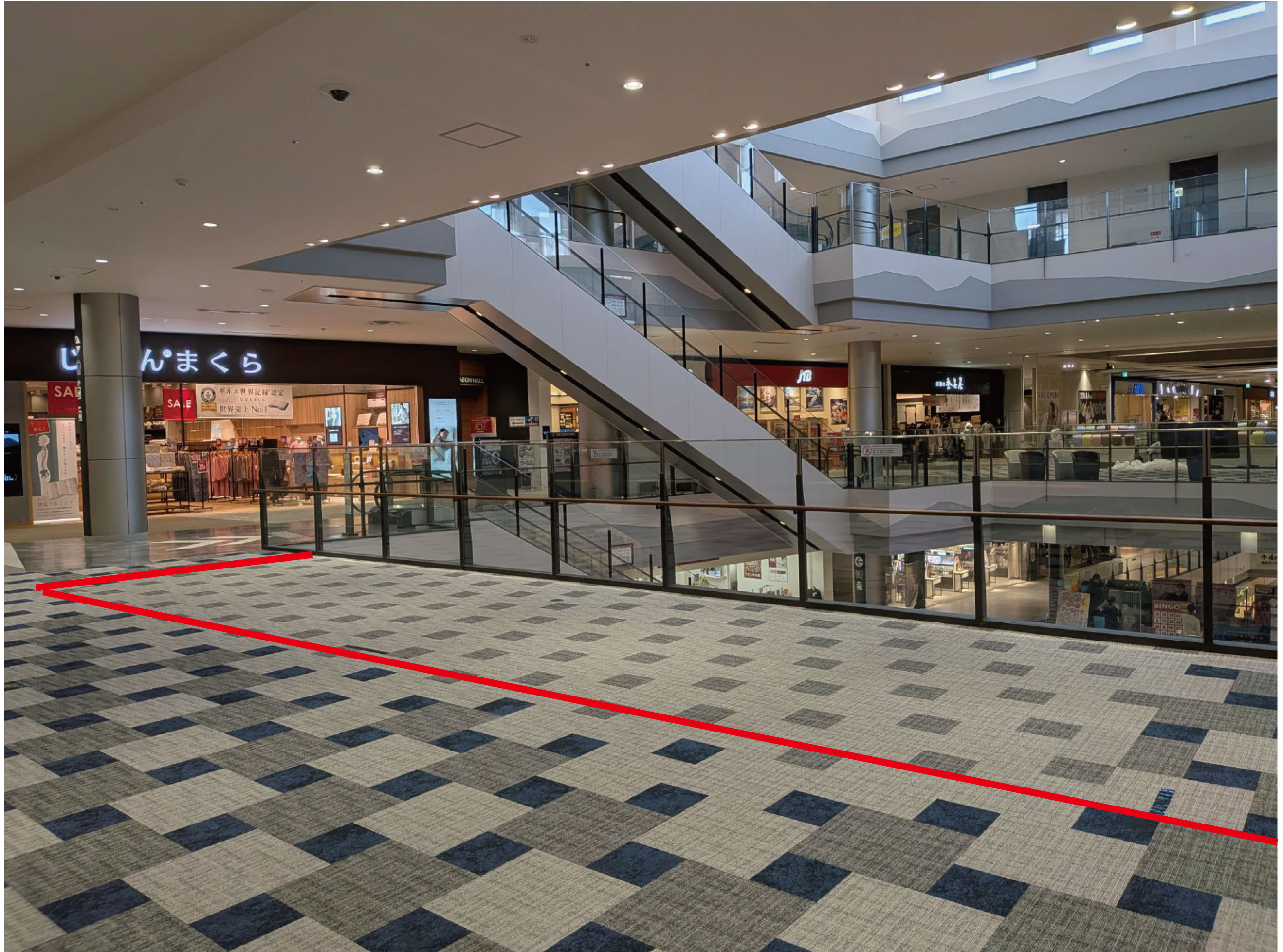 【イオンモール四條畷】３階イオンスタイル前ブリッジ