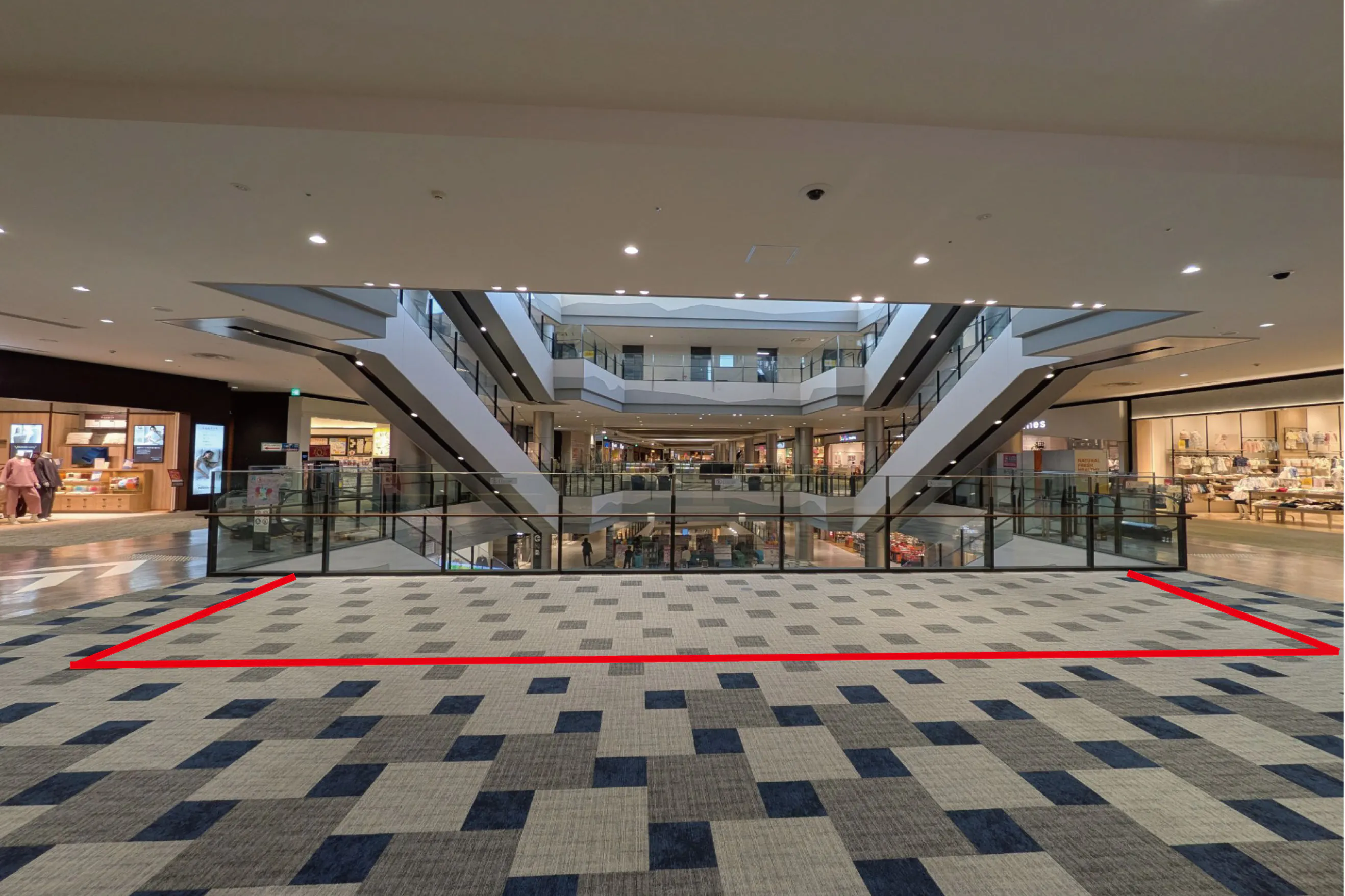 【イオンモール四條畷】3階イオンスタイル前ブリッジ