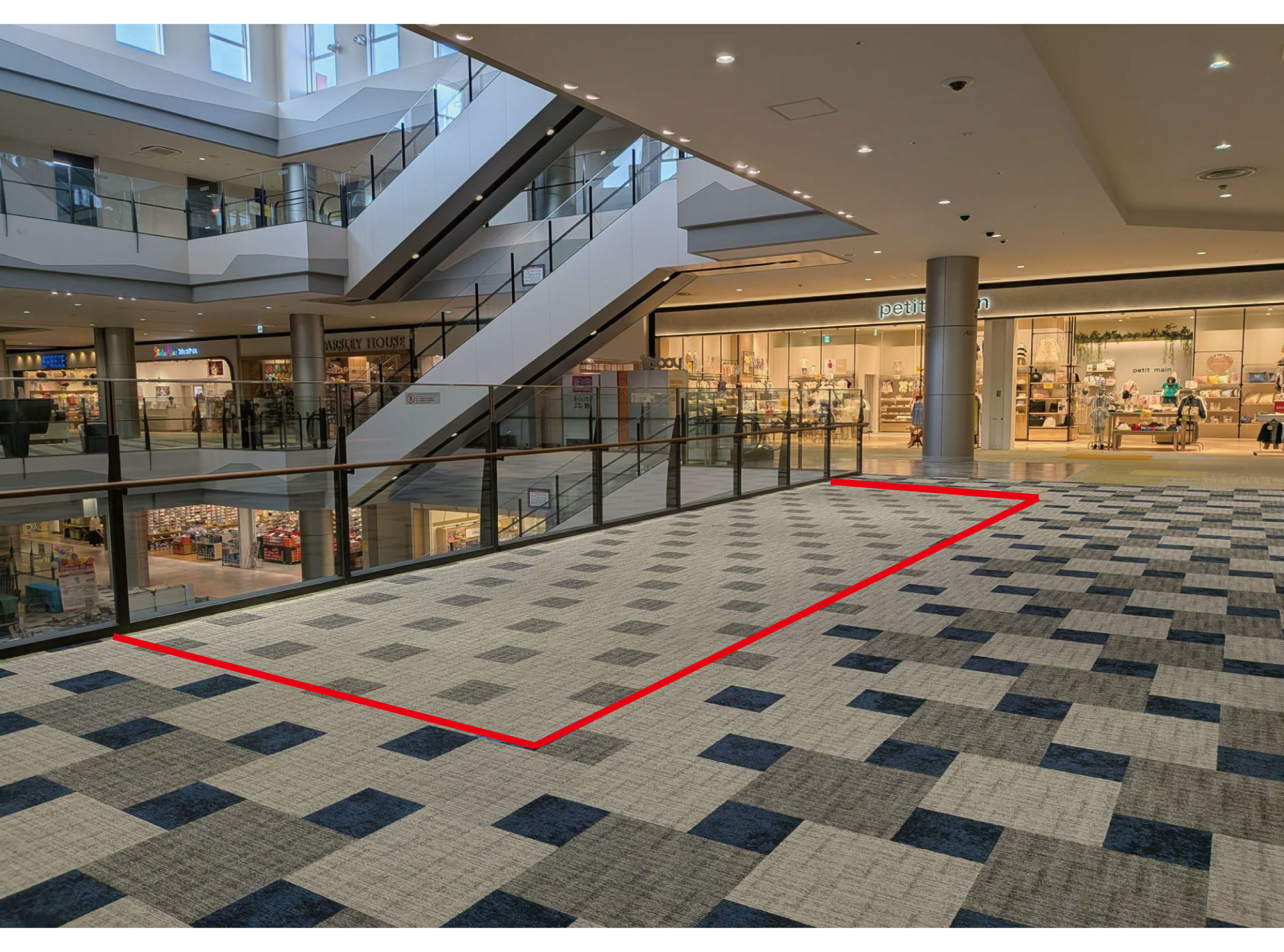 【イオンモール四條畷】３階イオンスタイル前ブリッジ