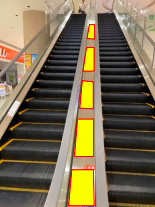 【イオンモール広島祇園】モール内広告 エスカレーター