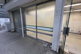 【西友 下高井戸店】1F入口横テナント区画 プロモーション用途や物販、食物販のポップアップストアに最適なスーパー店内催事イベントスペース