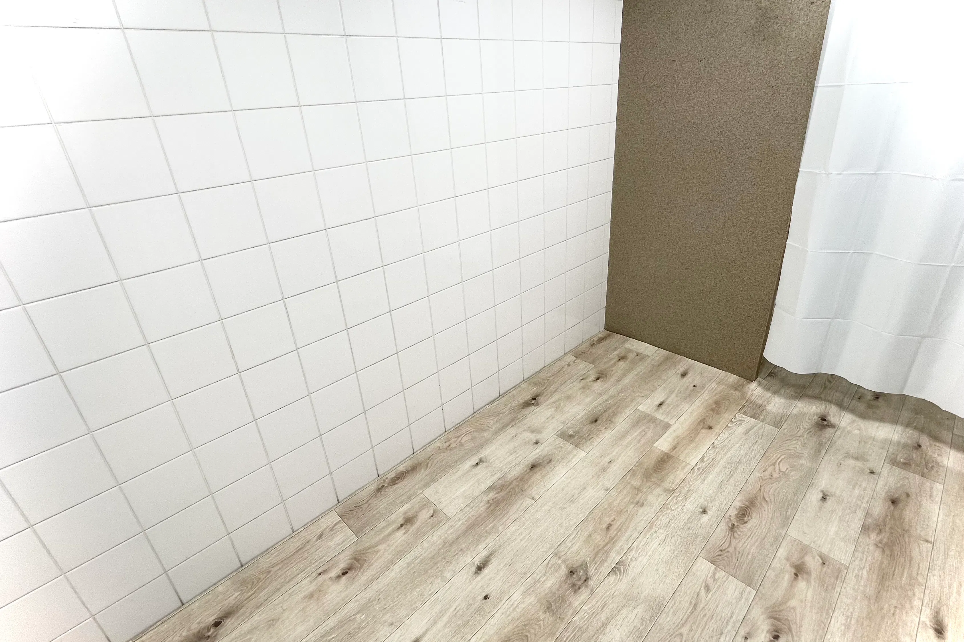 【西新宿駅3分】物販やポップアップストア、撮影に適した1階路面の視認性抜群のスペース