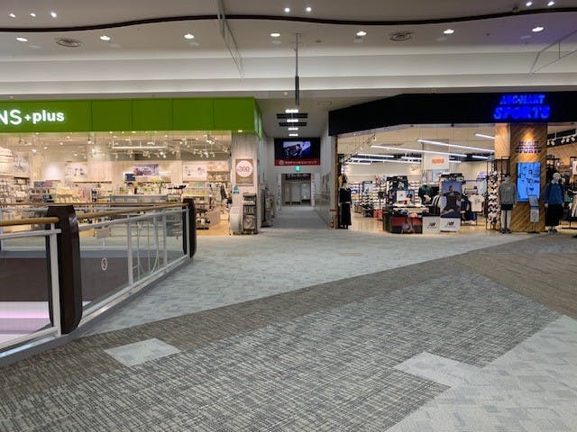 【イオンモール高岡】イベントスペース⑤(ABC-MART SPORTS前)