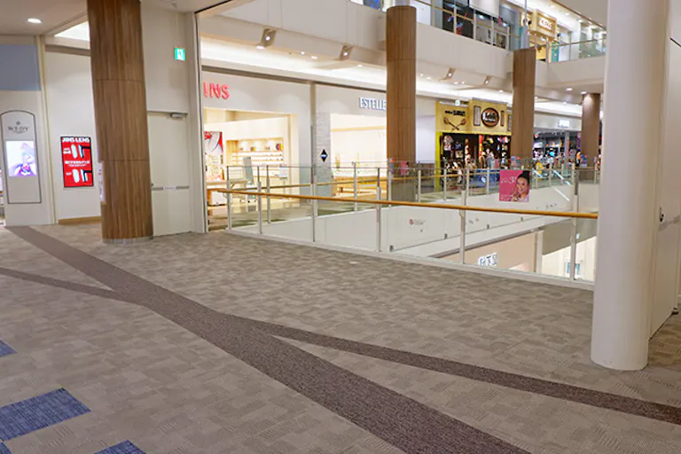 【イオンモール名取】2Fなとりコート(東側)の画像1