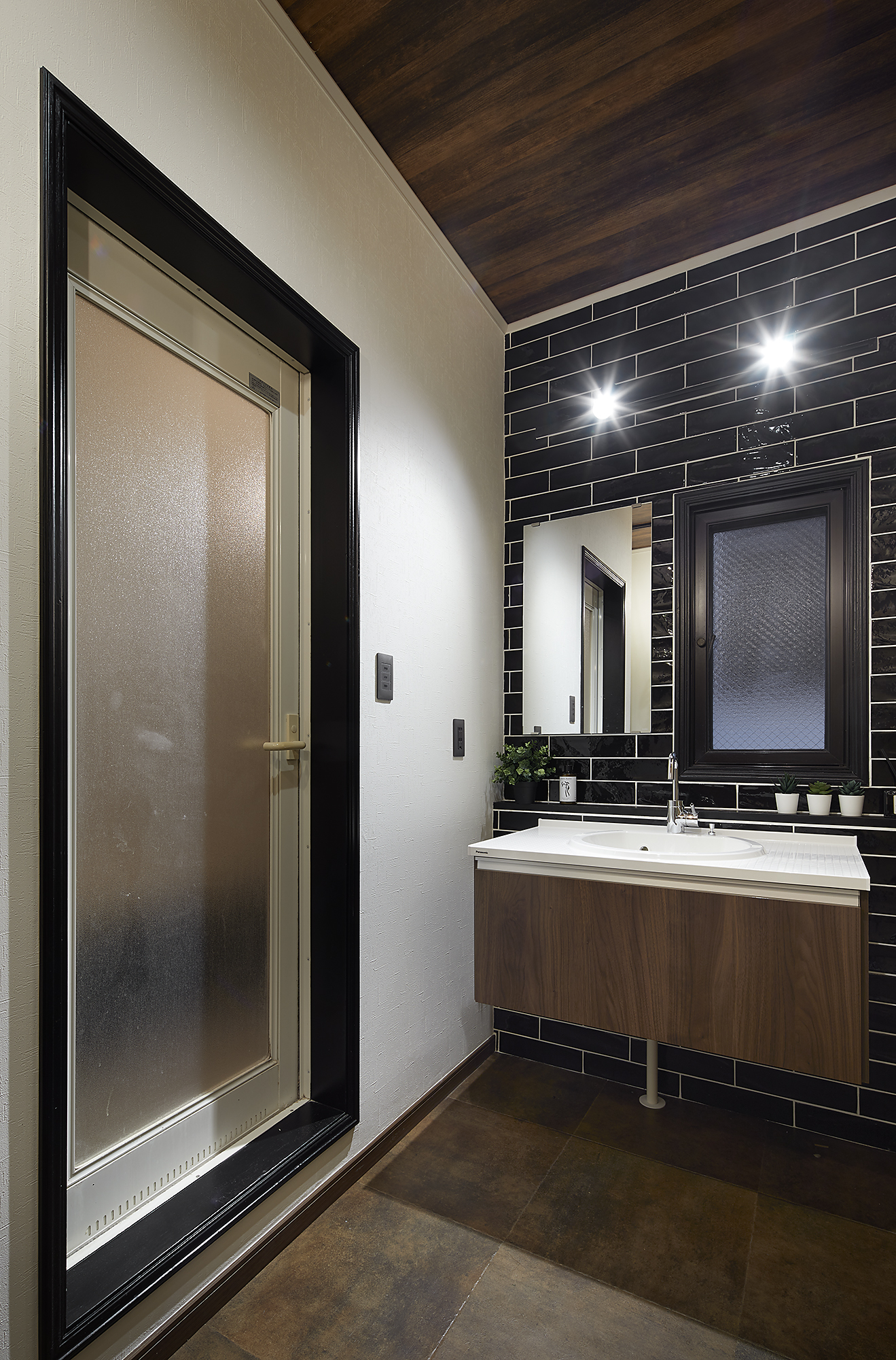 【２階】お洒落な洗面台