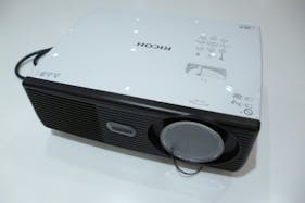 【グランフロント大阪】料理教室や飲食販売・プロモーション等の様々な用途に利用可能な商業施設内のキッチン付きイベントスペース(半面サイズ)