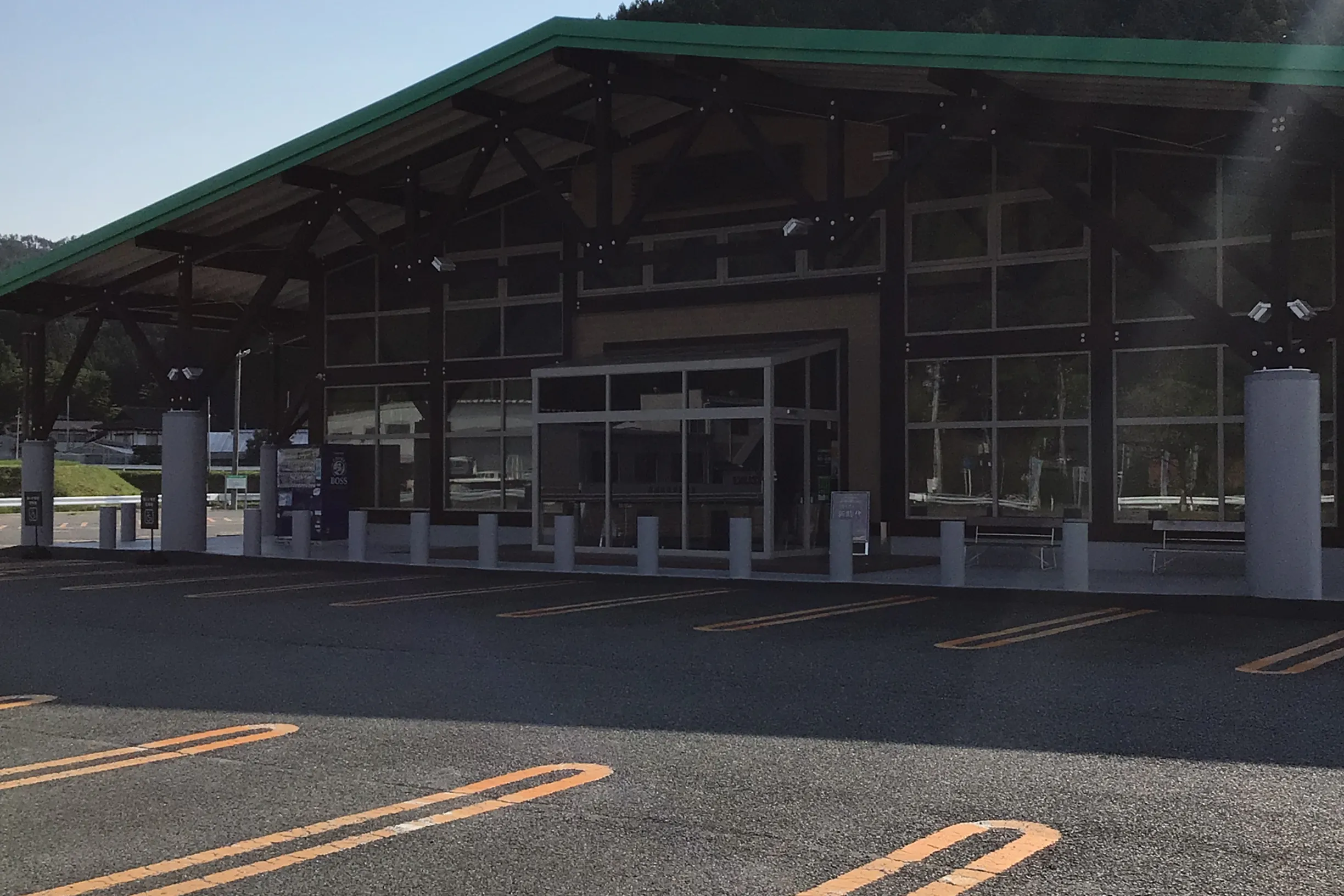 【ダイナム気仙沼店】キッチンカーやプロモーションに最適なアミューズメント施設のイベントスペース