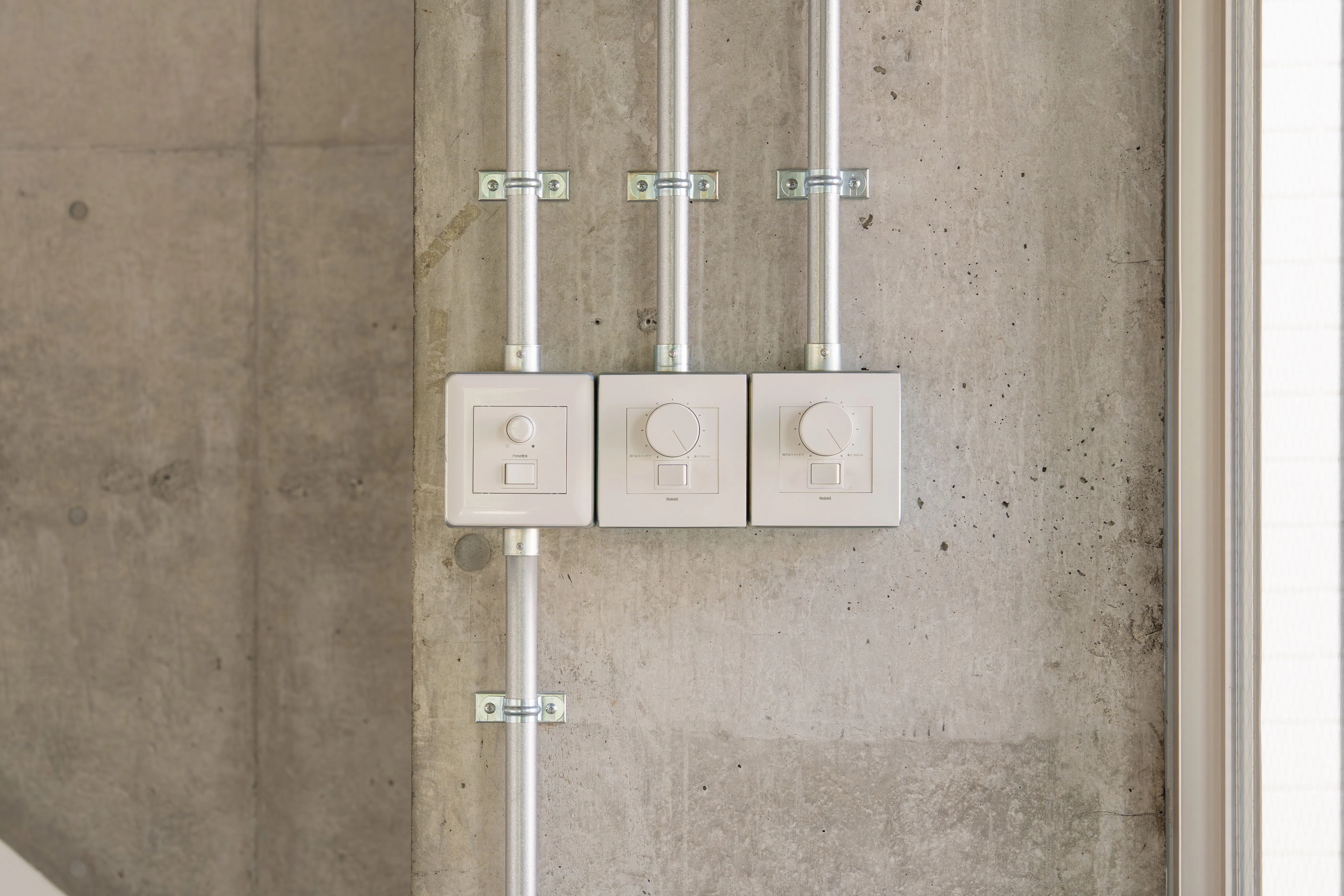 【駒沢大学駅10分】世田谷駒沢公園入口の目の前に位置する大きなイベントスペース