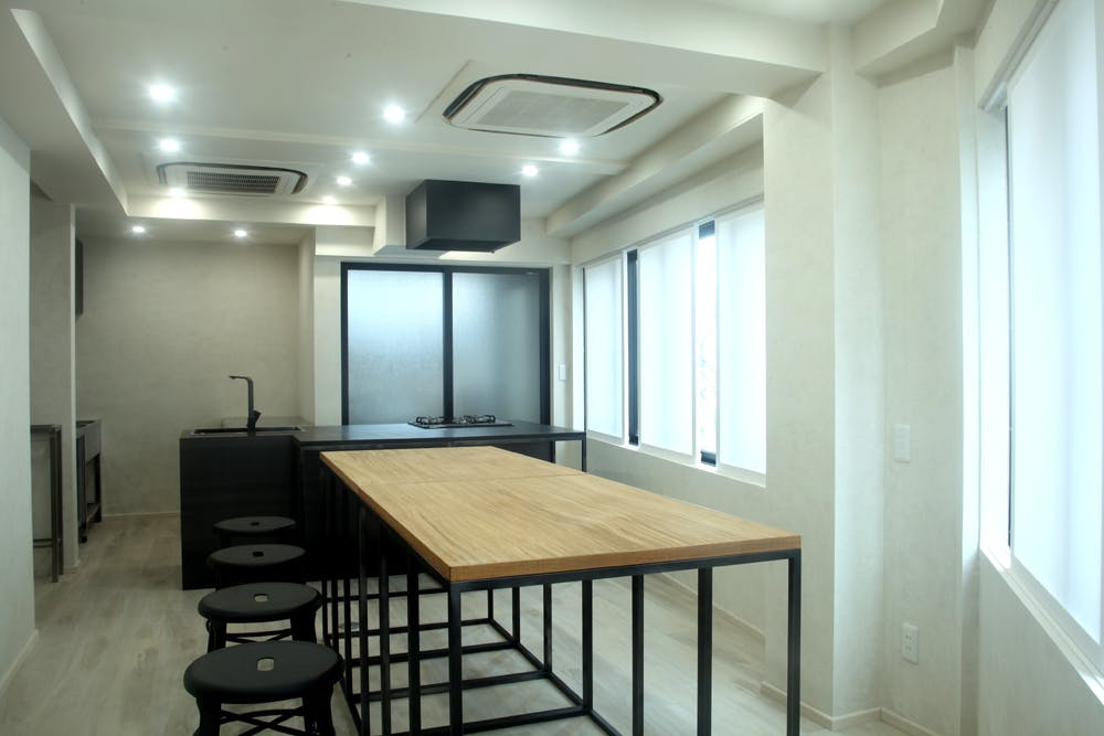【恵比寿駅1分】展示会や食を使ったワークショップに利用可能、キッチン付きの駅近レンタルスペース