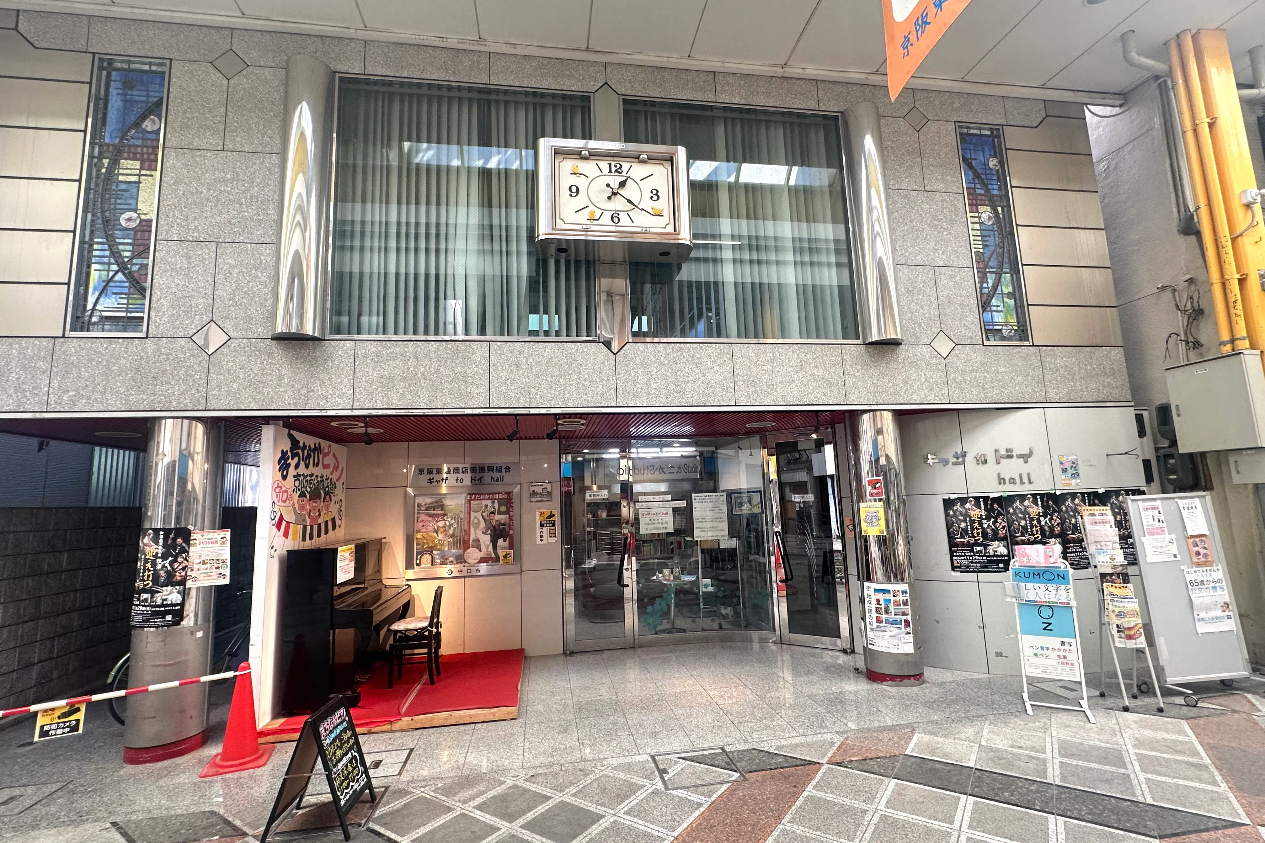 【土居駅4分】ポップアップストアやキッチンカーでの食物販に適した東通商店街沿いにあるイベントスペース