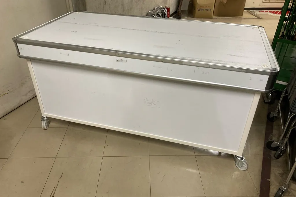 【戸塚モディ(まるい食遊館戸塚店)】1階 カレンダリウムF01【食物販】駅直結、店内入ってすぐ集客抜群の区画