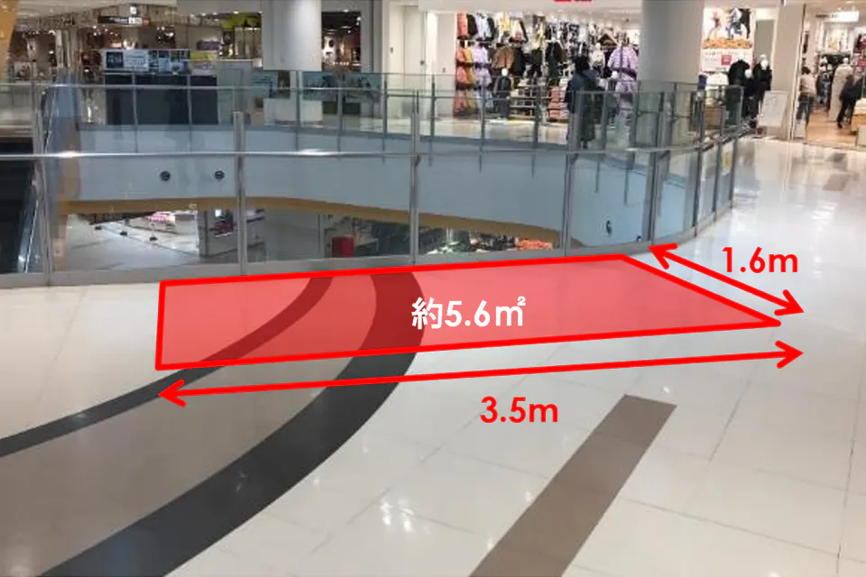 【ららぽーとTOKYO-BAY】西館2F 西Aエスカレーター付近