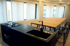 【恵比寿駅1分】展示会や食を使ったワークショップに利用可能、キッチン付きの駅近レンタルスペース