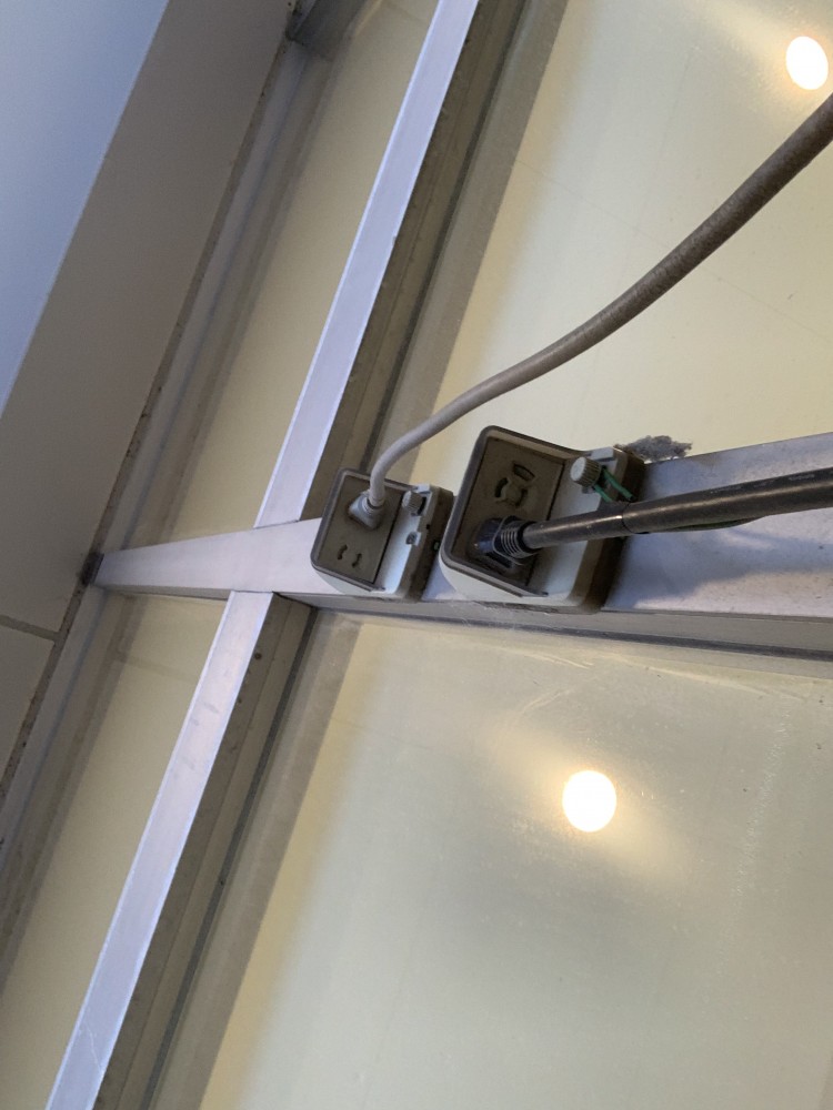 【オークワ高石羽衣】販促キャンペーンやプロモーションイベントに適した軒下スペース