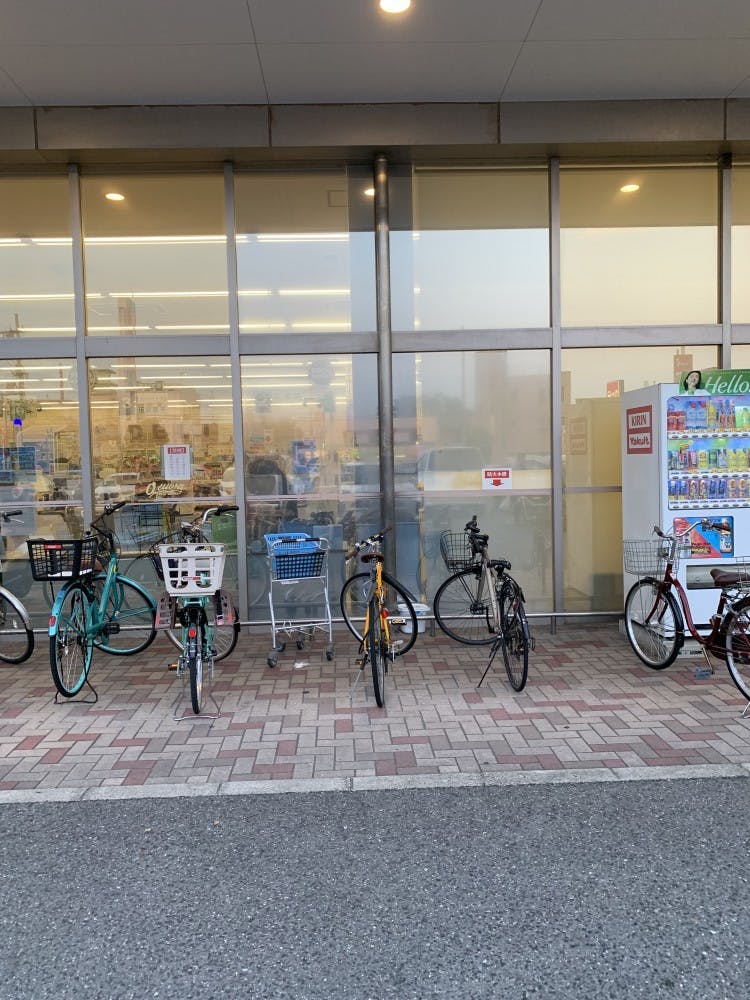 【オークワ高石羽衣】販促キャンペーンやプロモーションイベントに適した軒下スペースの画像