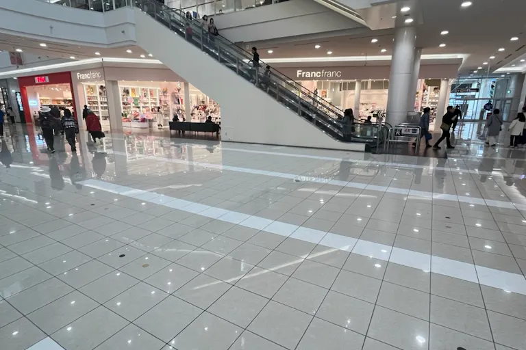 【イオンモール橿原】スターライトコートの画像1
