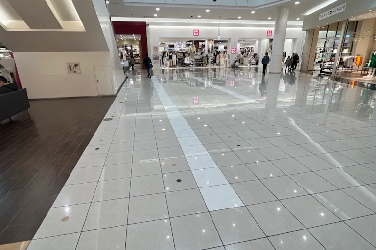 【イオンモール橿原】スターライトコートの画像2