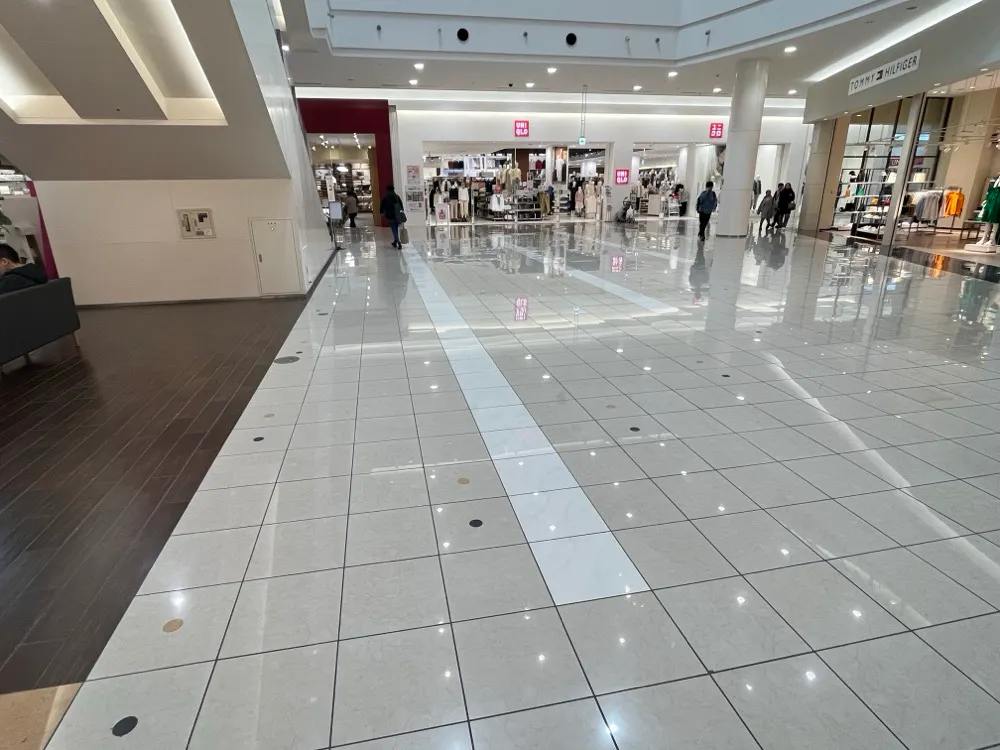 【イオンモール橿原】スターライトコート