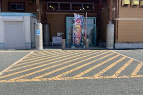 【ダイナム東根店】キッチンカーの開催に最適なアミューズメント施設のイベントスペース