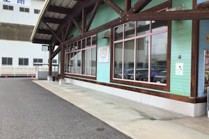 【ダイナム福井越前店ゆったり館】キッチンカーやプロモーションイベントの開催に最適なアミューズメント施設のイベントスペース