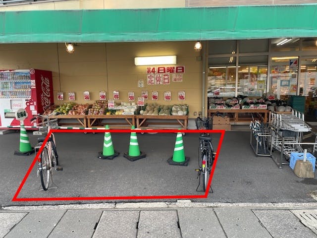 【ショッピングのだ 出来島店】プロモーションや食物販に最適な視認性の高い店頭スペースの画像