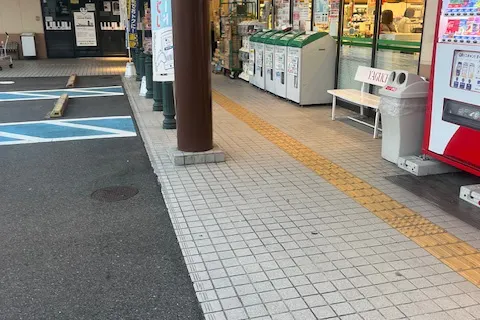 【フレスタ口田南店】キッチンカーに利用可能な駐車場スペース