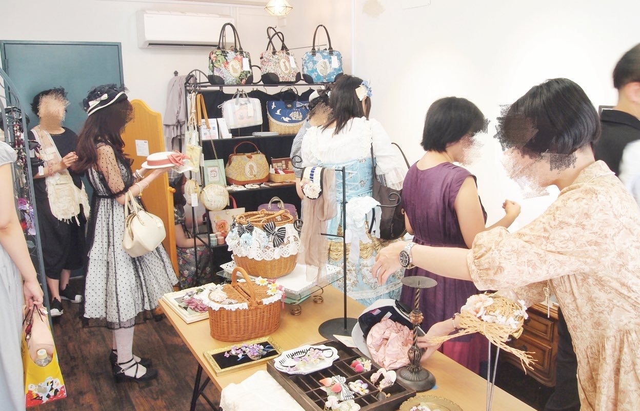 【西荻窪駅４分】ポップアップストアや展示会に最適　ナチュラルアンティーク調ギャラリー