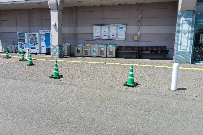 【イオン前沢店】1階正面入口 キッチンカースペース キッチンカー出店に最適なスーパー店外催事イベントスペース