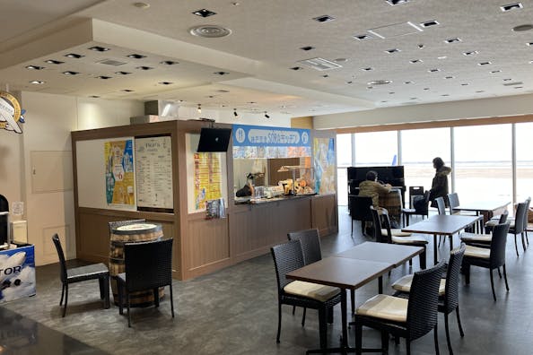 【神戸空港】飲食関連の出店に最適な神戸空港3階フリースペース内にあるポップアップ区画
