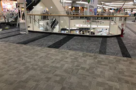 【イオンモール高崎】専門店街2F インフォメーション前