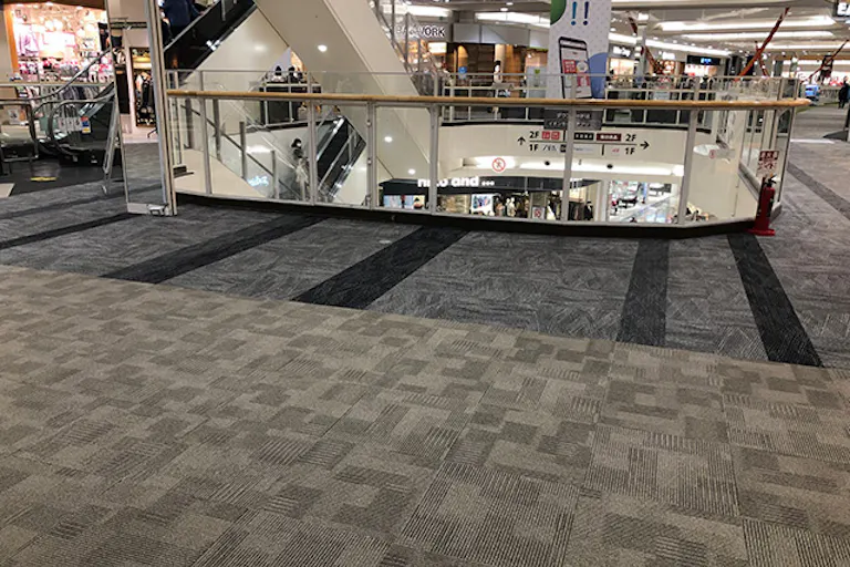 【イオンモール高崎】専門店街2F インフォメーション前の画像1