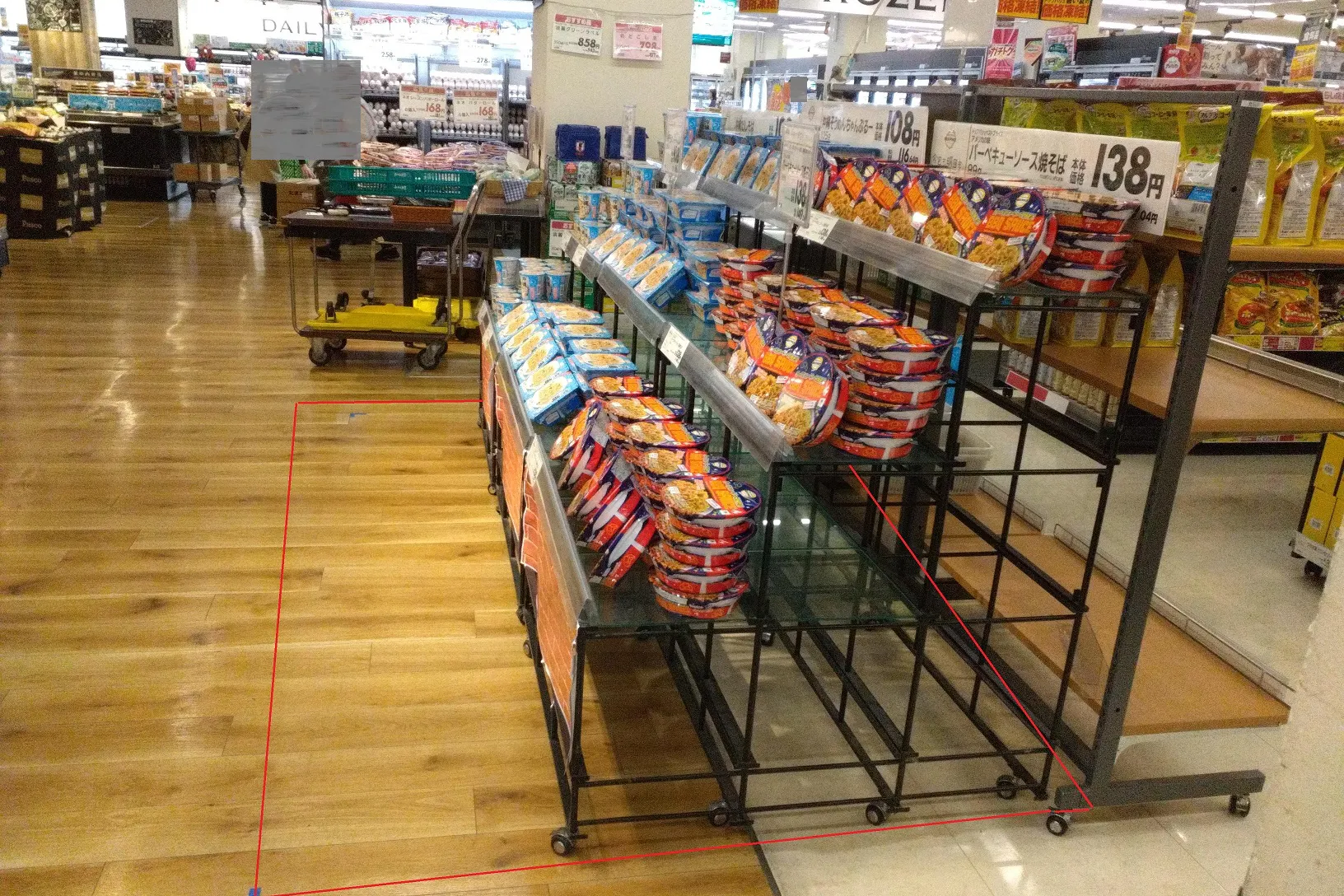 【イオンチトセピア店(長崎県)】パン売場前 催事スペース