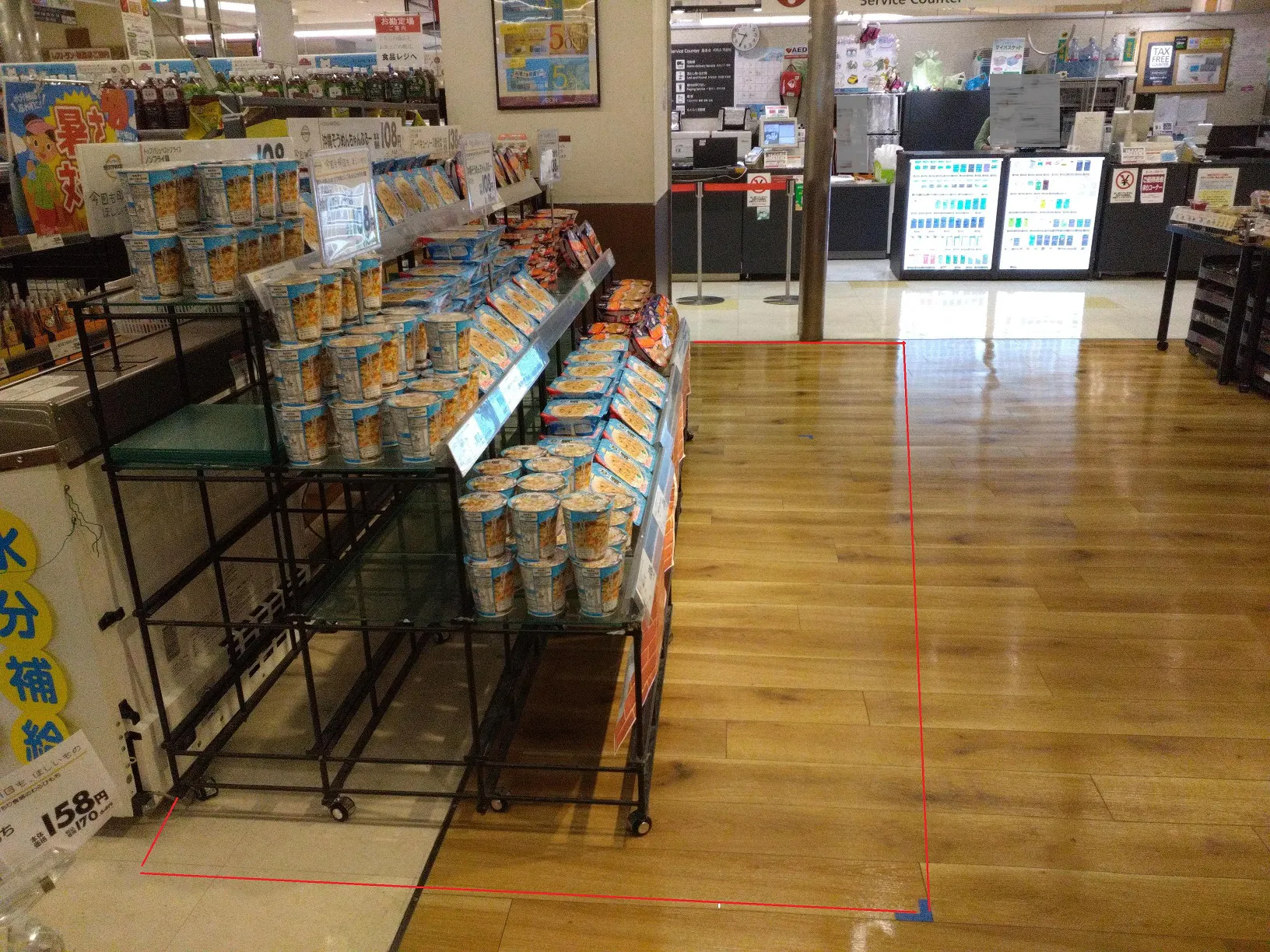 【イオンチトセピア店(長崎県)】パン売場前 催事スペース
