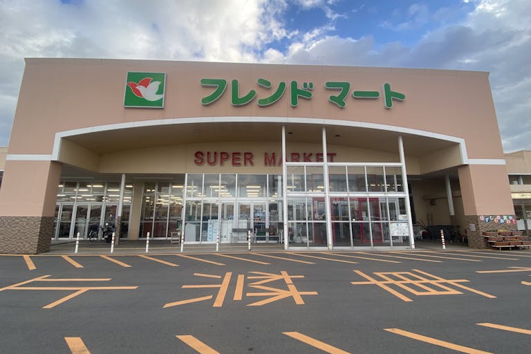【フレンドマート稲枝店】各種プロモーションや物販に最適なスーパー内イベントスペースの画像1