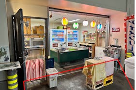 【豊洲市場内】販促・PR・食物販に最適なトラフックが多い豊洲市場の仲卸業者フロア売店前スペース